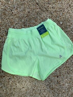 Tek Gear workout mid rise shorts